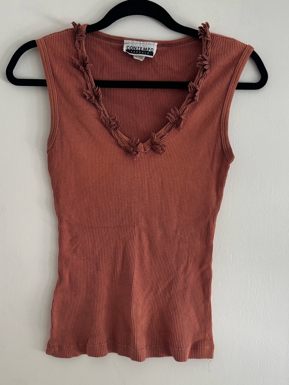 Ribbed V-Neck Tank Top - Rust